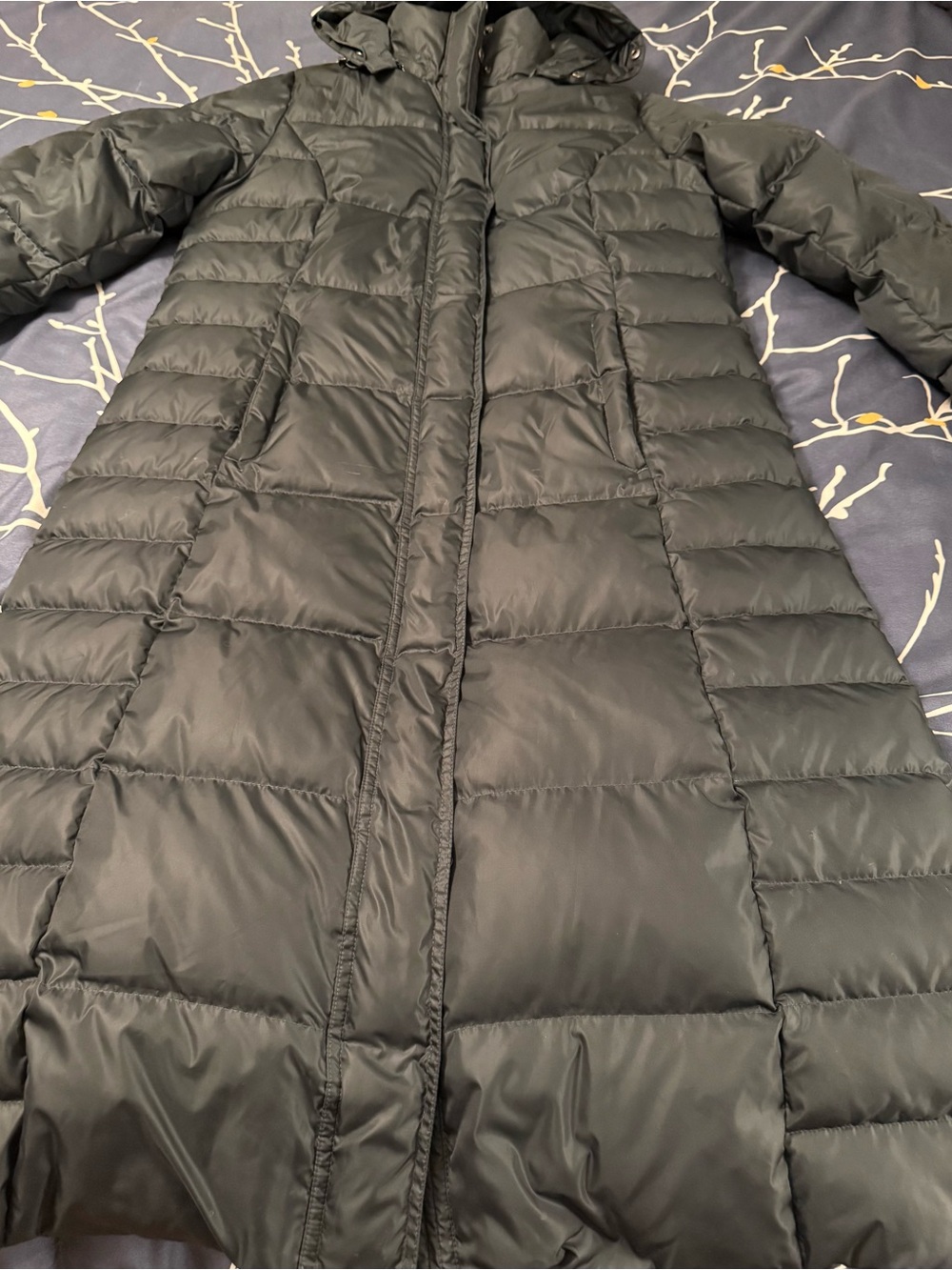 Eddie Bauer Long Quilted Puffer Coat with Hood, Large